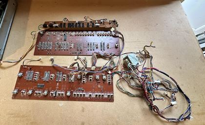 Roland-Jupiter 6 PCBs & parts
